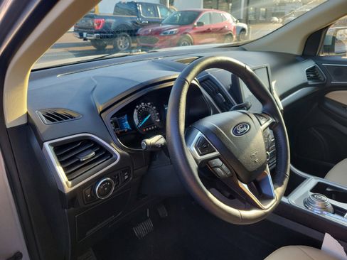 Used 2023 Ford Edge SEL w/ Convenience Package image 21