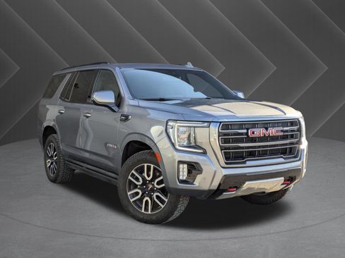 Used 2022 GMC Yukon AT4 image 3