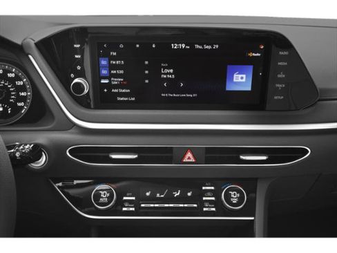 Used 2023 Hyundai Sonata SEL w/ Convenience Package image 10