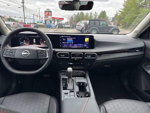 New 2026 Nissan Sentra SR w/ SR Premium Package image 13