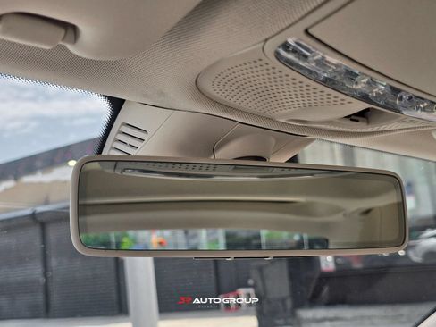 Used 2019 Mercedes-Benz C 300 4MATIC Sedan image 59