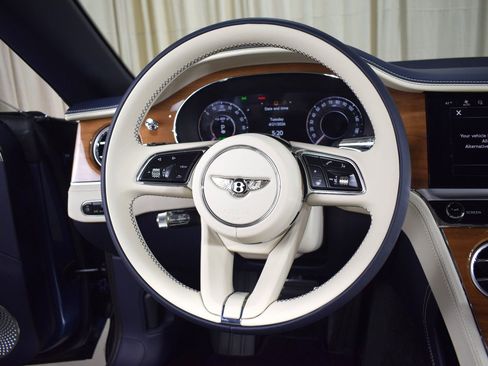 New 2026 Bentley Continental GTC AWD/4WD image 4