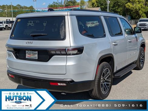 New 2026 Jeep Grand Wagoneer 2WD image 6