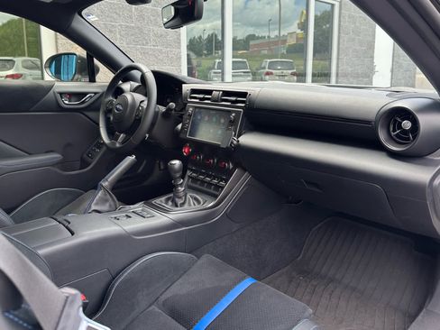Used 2025 Subaru BRZ tS RWD image 9