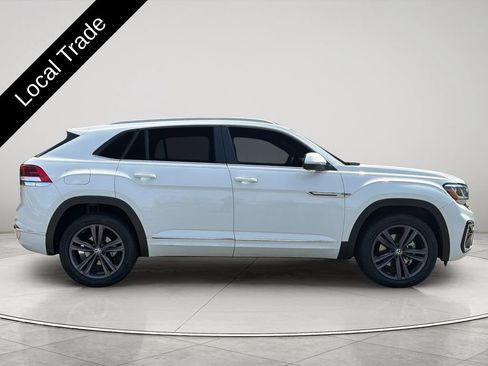 Used 2021 Volkswagen Atlas Cross Sport SE w/ V6 Towing Package FWD image 1