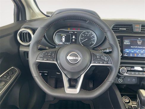 New 2025 Nissan Versa SR w/ Trunk Package image 12