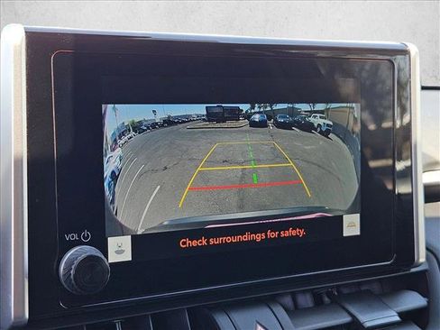 Used 2024 Toyota RAV4 XLE FWD image 18