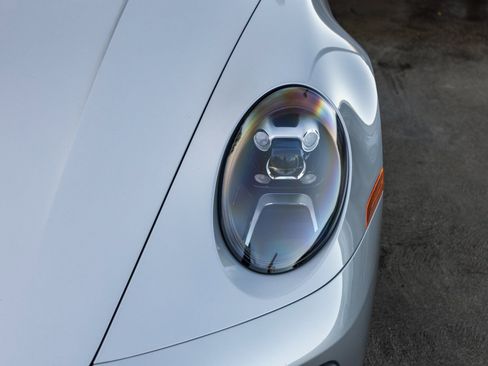 Certified 2021 Porsche 911 Carrera S image 16