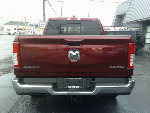 Used 2022 RAM 1500 Big Horn AWD/4WD image 4
