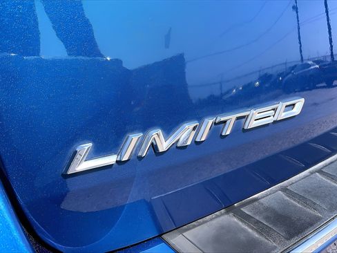 Used 2021 Ford Explorer Limited w/ Equipment Group 301A RWD image 21
