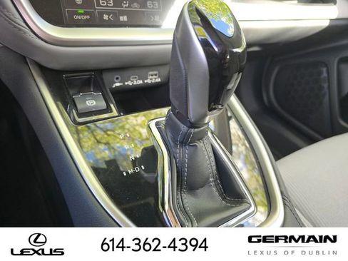 Used 2025 Subaru Legacy Premium AWD/4WD image 34