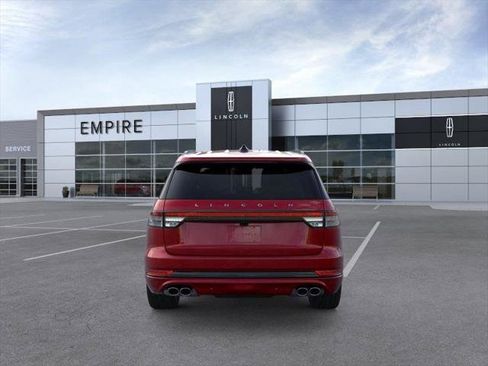 New 2026 Lincoln Aviator AWD w/ Jet Appearance Package image 5