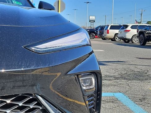 Used 2024 Buick Envista Avenir image 9