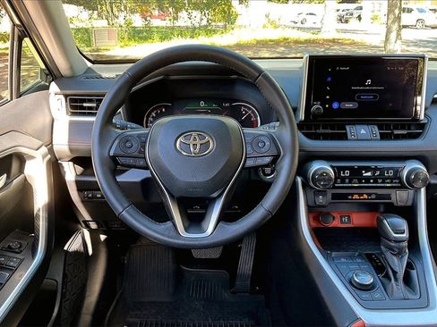 Used 2024 Toyota RAV4 Adventure image 8