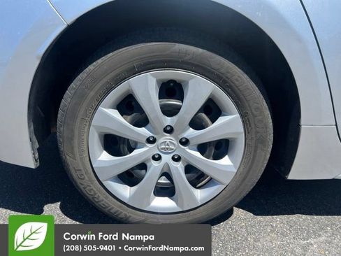 Used 2024 Toyota Corolla LE FWD image 9