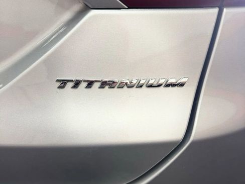 Used 2015 Ford Fusion Energi Titanium w/ Driver Assist Package image 39