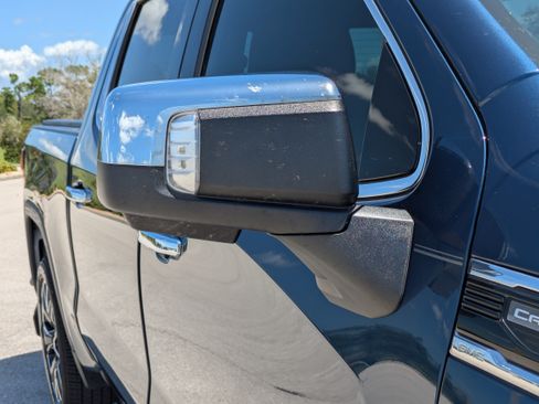 Used 2023 GMC Sierra 1500 Denali w/ Technology Package AWD/4WD image 12