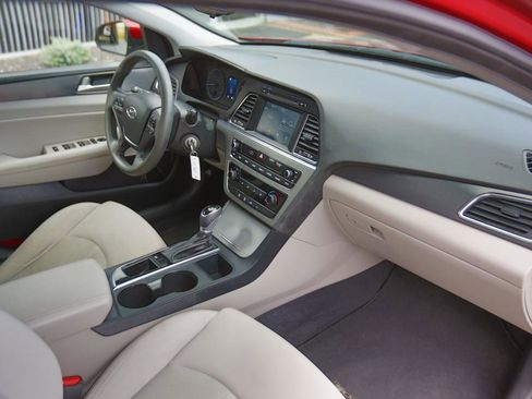 Used 2017 Hyundai Sonata Sport w/ Cargo Package FWD image 19