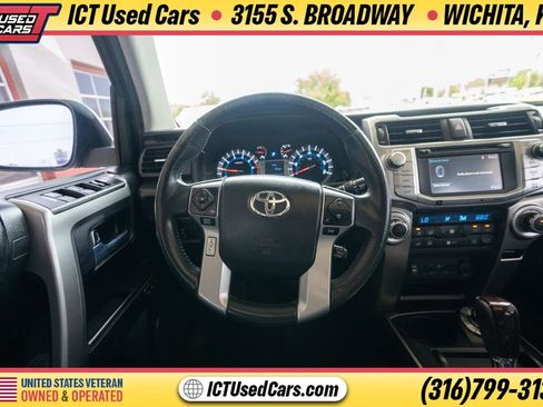 Used 2015 Toyota 4Runner Limited AWD/4WD image 12