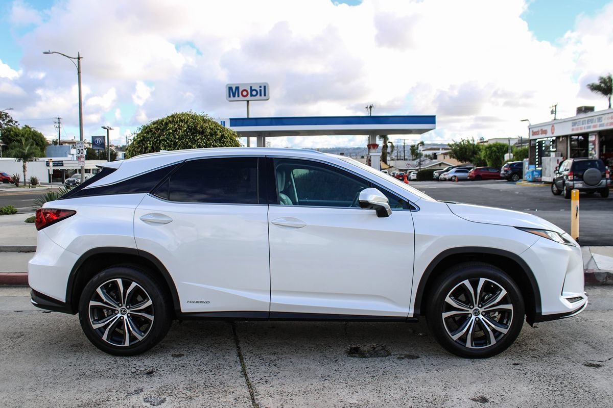 Used 2022 Lexus RX 450h AWD w/ Premium Package image 7
