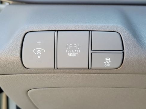 New 2026 Hyundai Elantra Hybrid FWD image 20