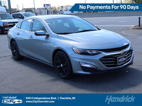 Used 2024 Chevrolet Malibu LT FWD image 1