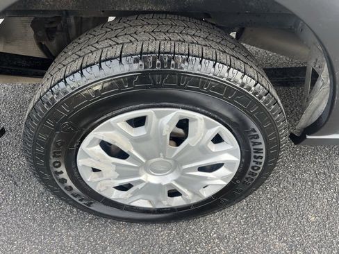 Used 2019 Ford Transit 350 XLT image 25