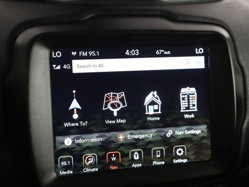 Used 2023 Jeep Renegade Latitude w/ Sun & Fun Group AWD/4WD image 32