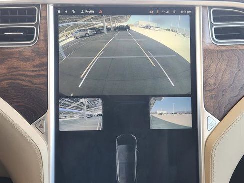 Used 2017 Tesla Model X 90D image 14