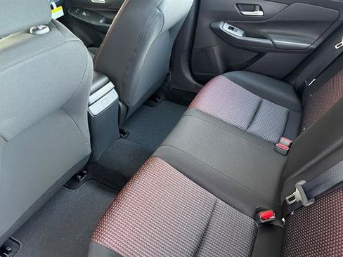 New 2027 Nissan Sentra SR w/ Floor Mat Package FWD image 13