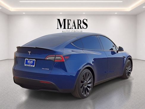 Used 2021 Tesla Model Y Performance AWD/4WD image 5