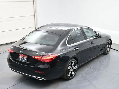 Used 2022 Mercedes-Benz C 300 4MATIC Sedan image 31