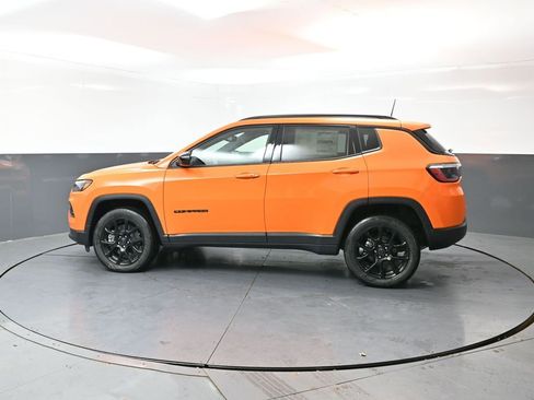 New 2026 Jeep Compass Latitude AWD/4WD image 6