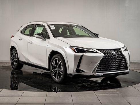 New 2025 Lexus UX 300h 300h Premium image 11