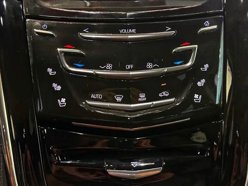 Used 2017 Cadillac Escalade Luxury RWD image 36