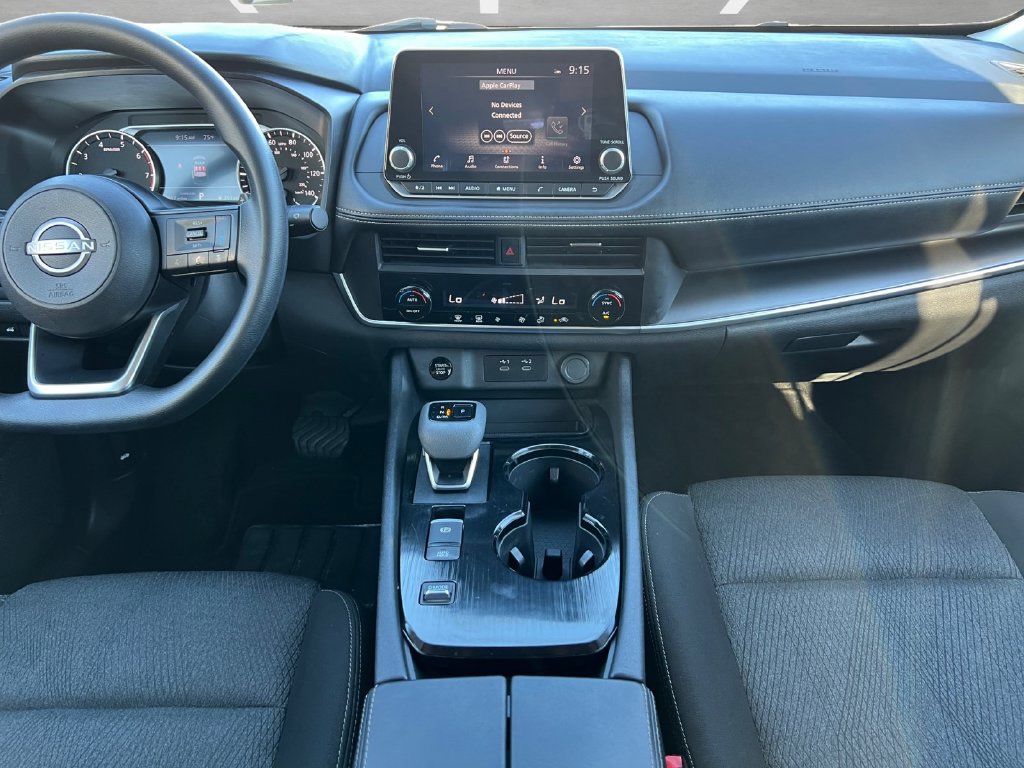 Certified 2024 Nissan Rogue SV FWD image 3