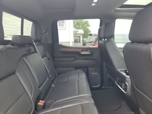 Used 2023 GMC Sierra 1500 Denali w/ Technology Package AWD/4WD image 24