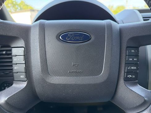 Used 2012 Ford Escape XLT FWD image 10