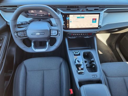 New 2026 Jeep Cherokee Laredo image 10