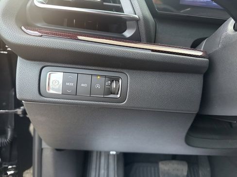 New 2026 Chevrolet Traverse Z71 w/ Driver Confidence Package image 20