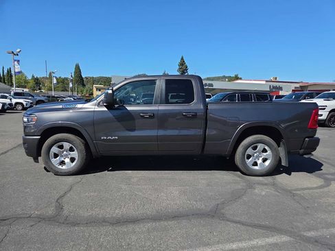 Used 2025 RAM 1500 Big Horn AWD/4WD image 11