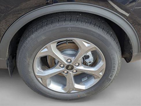 Used 2025 Ford Escape ST-Line image 25