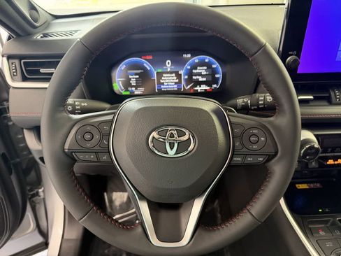 Used 2024 Toyota RAV4 XSE w/ Weather Package AWD/4WD image 17