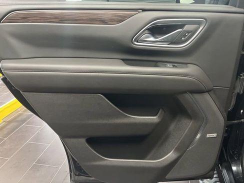 Used 2021 Chevrolet Tahoe Z71 image 11