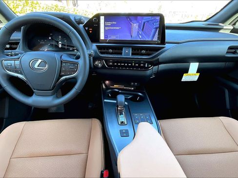 New 2026 Lexus UX 300h FWD image 5