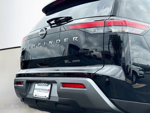 New 2026 Nissan Pathfinder SL AWD/4WD image 15