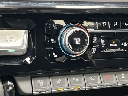 Certified 2024 GMC Sierra 2500 AT4X image 30