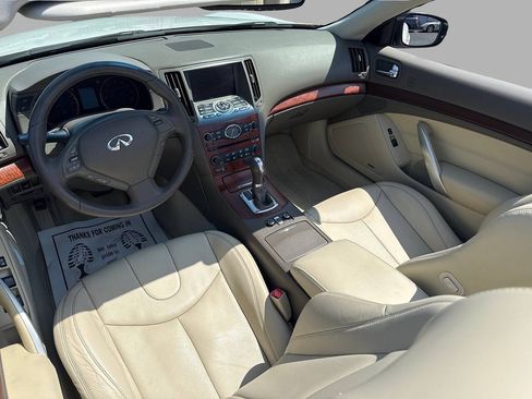 Used 2009 INFINITI G37 Convertible w/ Premium Pkg RWD image 12