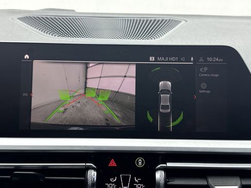 Used 2019 BMW 330i Sedan w/ Premium Package image 23