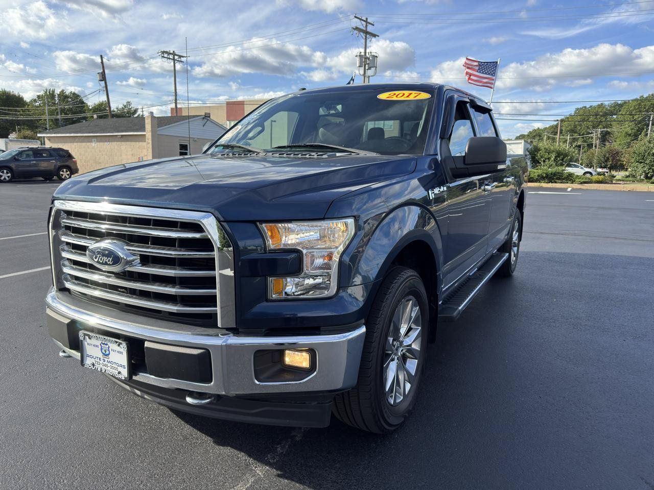 Used 2017 Ford F150 XLT w/ Equipment Group 302A Luxury AWD/4WD image 3